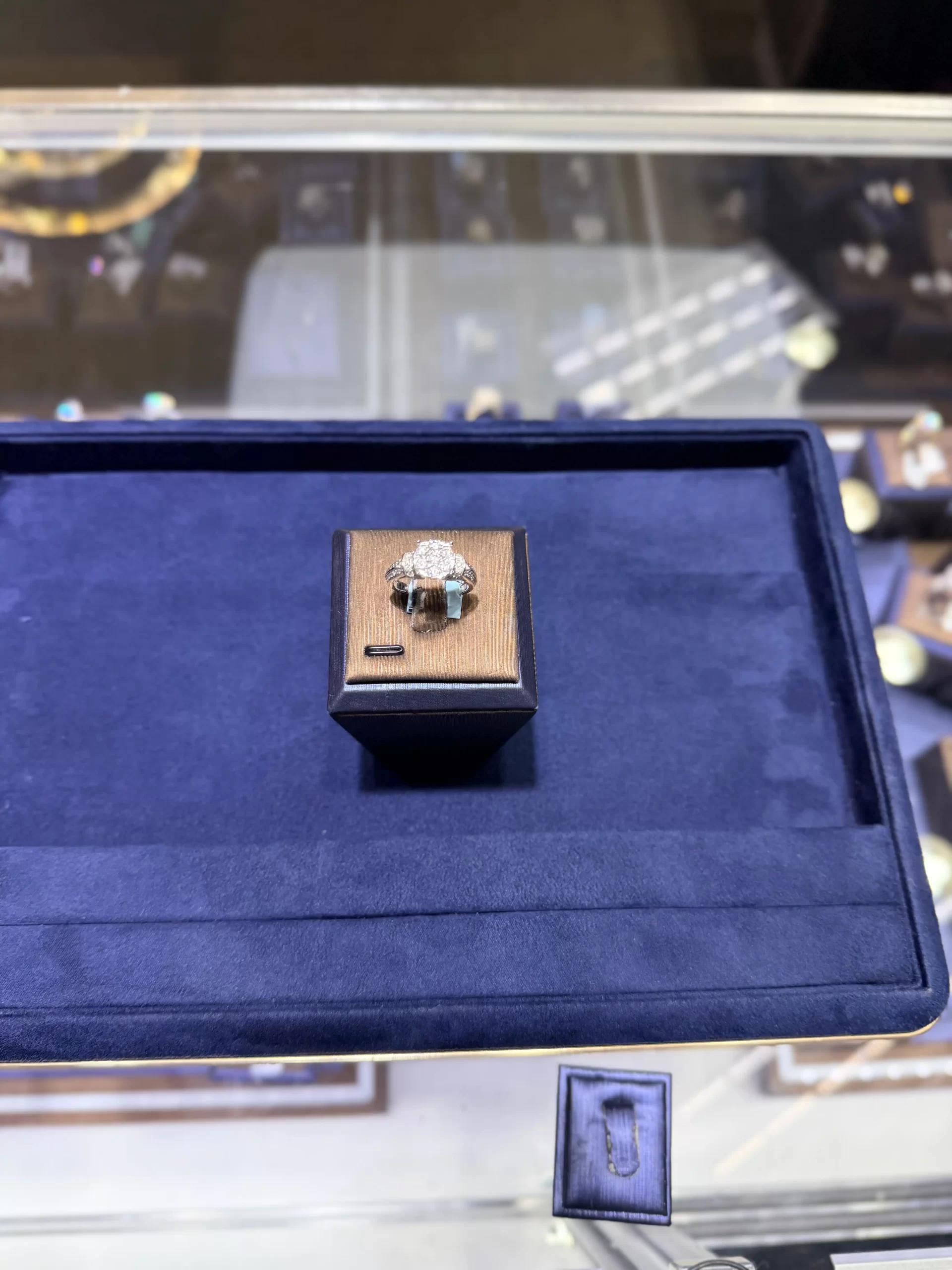 14k White Gold with 1.00 CTW - Image 3